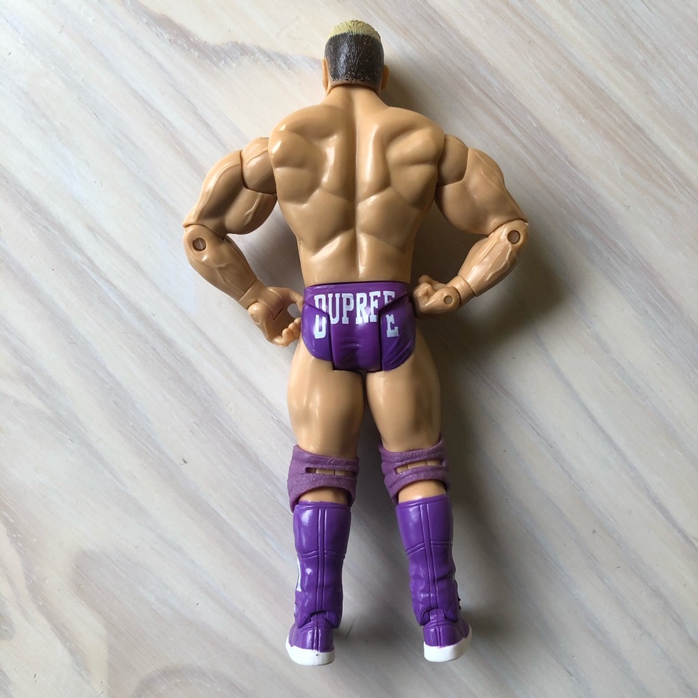 WWE Rene Dupree Action Figure - Picture 11 of 13